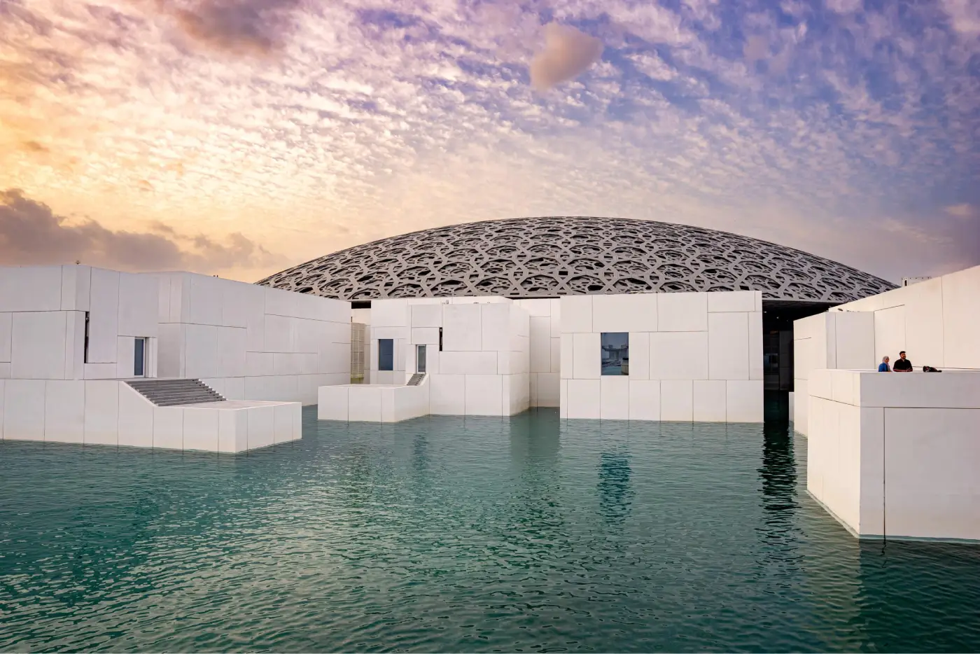 Louvre Abu Dhabi
Just moments from Saadiyat Grove, this iconic museum blends art, culture, and architecture, offering a timeless journey through human history on Saadiyat Island.