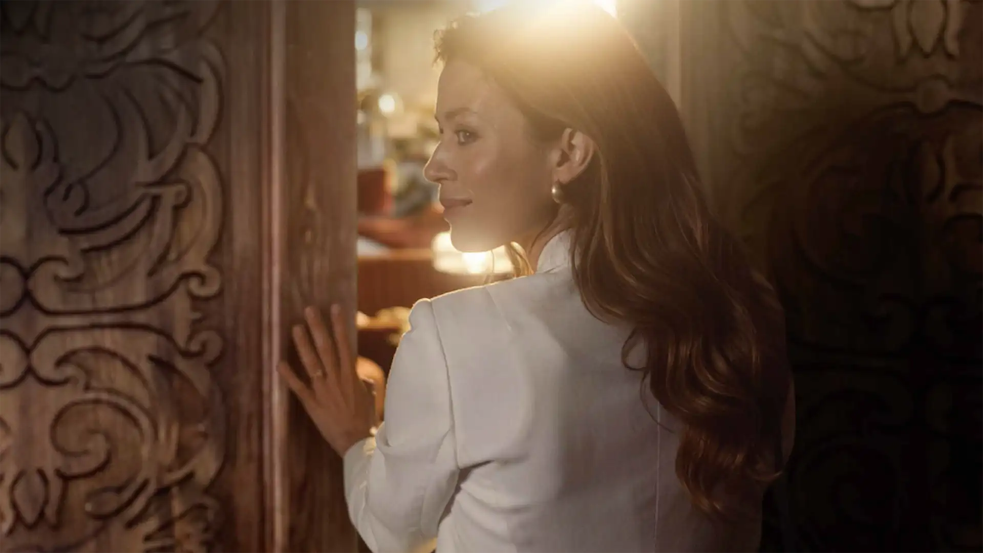 Grand entrance lobby at The Arthouse Abu Dhabi with refined architectural style