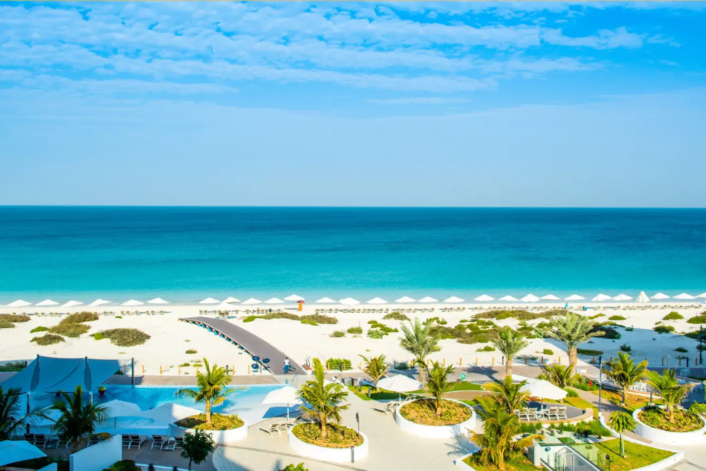 Saadiyat Beach
Just minutes from Saadiyat Grove, this pristine white-sand beach offers crystal-clear waters, tranquil surroundings, and a refined coastal lifestyle in the heart of Saadiyat Island.